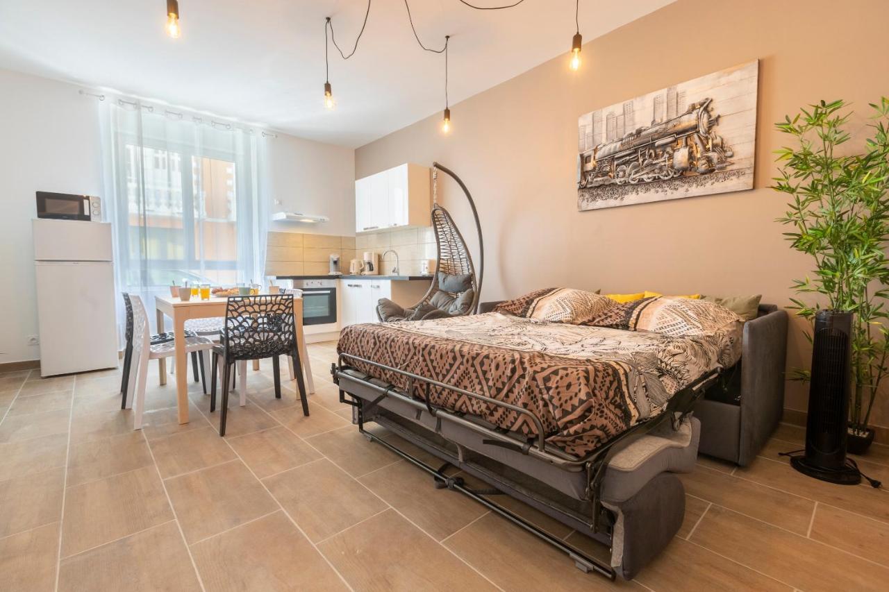 Loc Trotteur Le Cacao - Balneo, Gare Lourdes Appartement Buitenkant foto